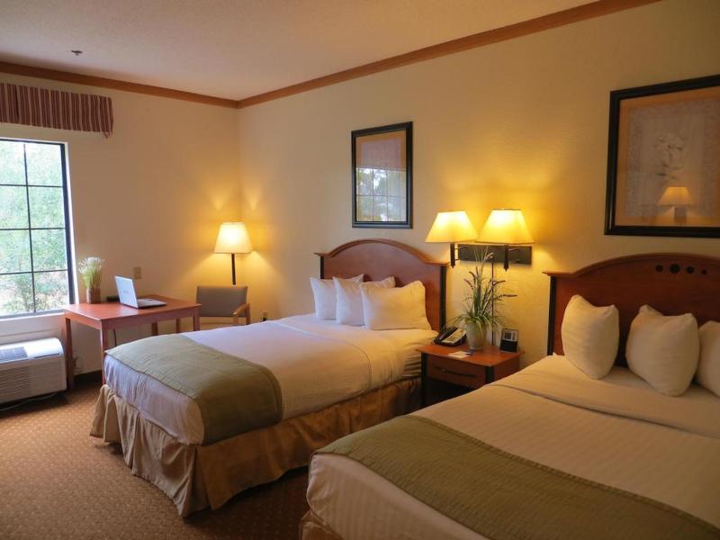 Baymont By Wyndham Hinesville Fort Stewart Area Exteriör bild
